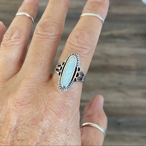 😍TOP SELLER😍 Silver Etched White Lab Opal Ring, Statement Ring, Silver Rings - Picture 3 of 8